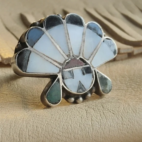 Zuni Sunface - Picture 4 of 11